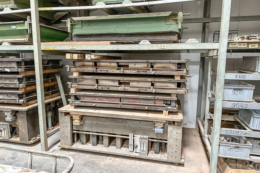 Werkzeugsatz für hydraulische Pressmaschinen